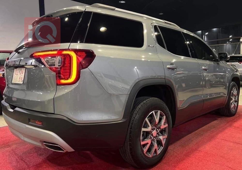 جي ام سي اكاديا